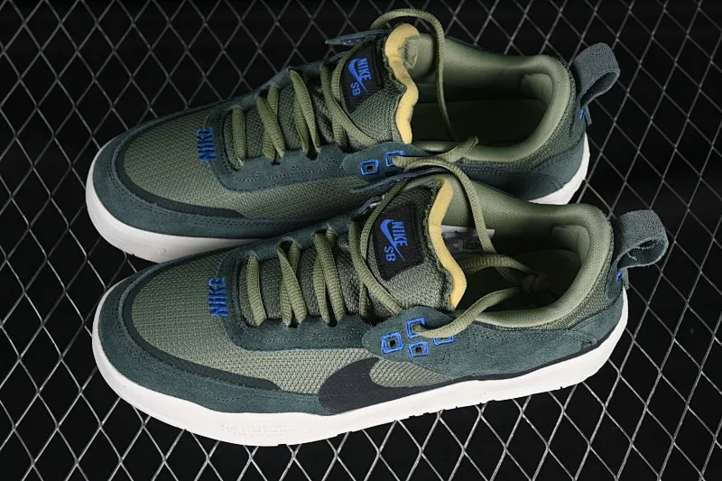 All categories Nk SB Dunk series Nk SB Dunk Low low-top sneakers Nk SB Day One Nike low-top casual sneakers FN4210-300